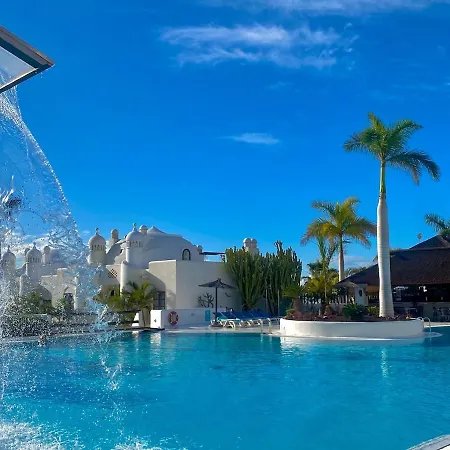 Elegant - Oceanview, Heated Pool *