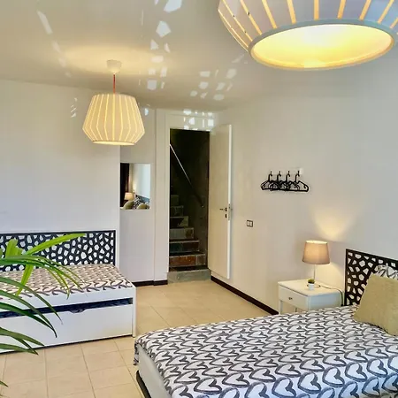 Apartamento Elegant - Oceanview, Heated Pool *