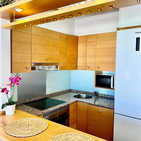 Elegant - Oceanview, Heated Pool Apartamento *