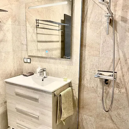 Elegant - Oceanview, Heated Pool Apartamento *