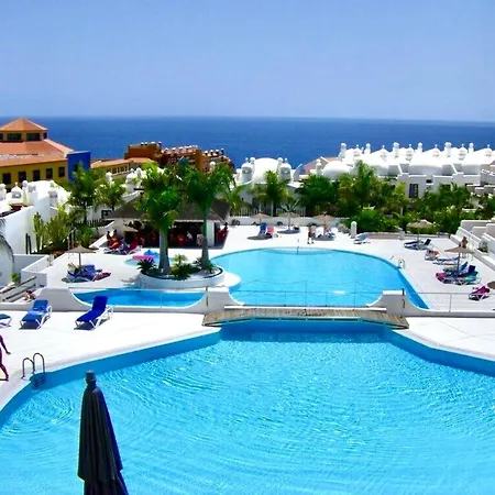 Elegant - Oceanview, Heated Pool *